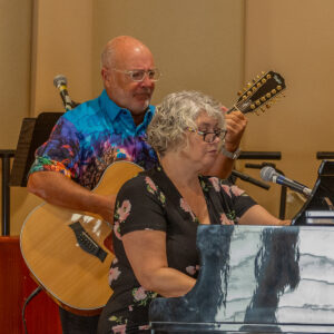 Roy Parks & Julie Keefer open the service with the Gathering Music, "Asian Dream Song."